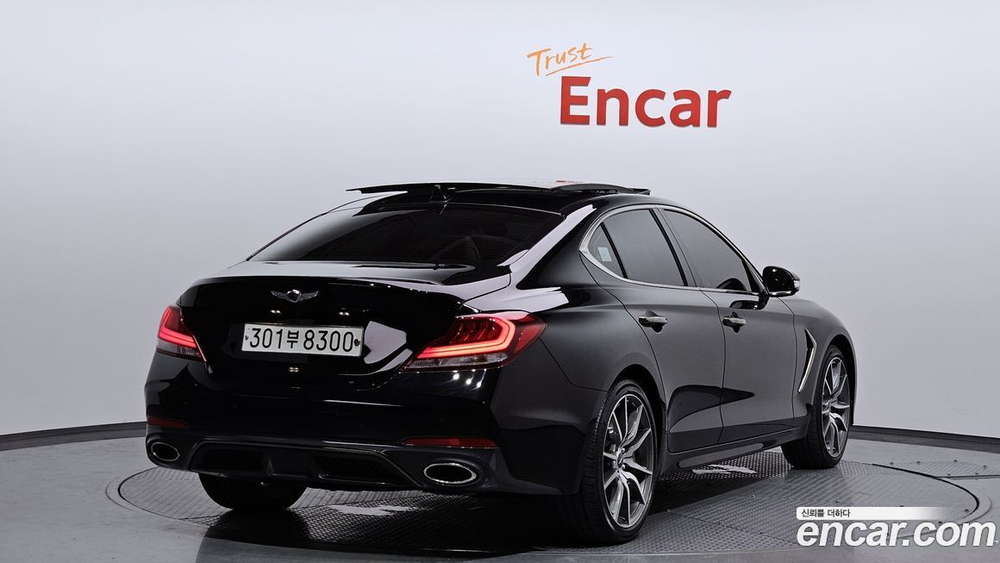 Genesis G70 2.0T AWD (11.2019)