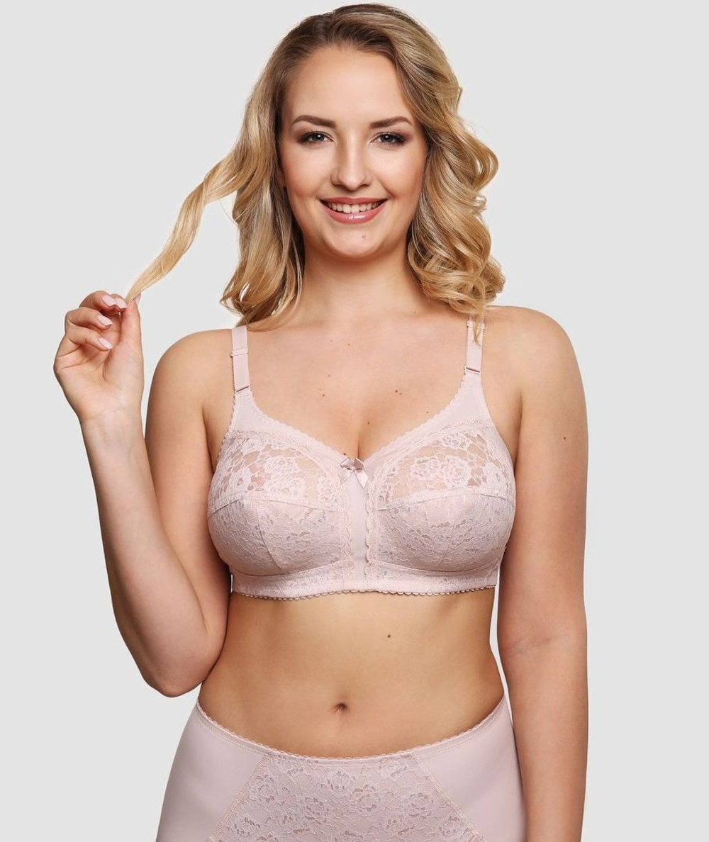 Бескаркасный бюстгальтер с мягкой кружевной чашкой (Размер: 95B) (Цвет: черный)