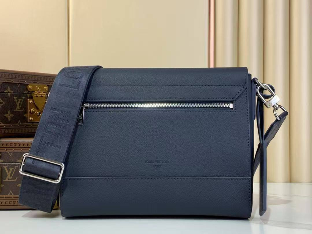 Сумка Louis Vuitton