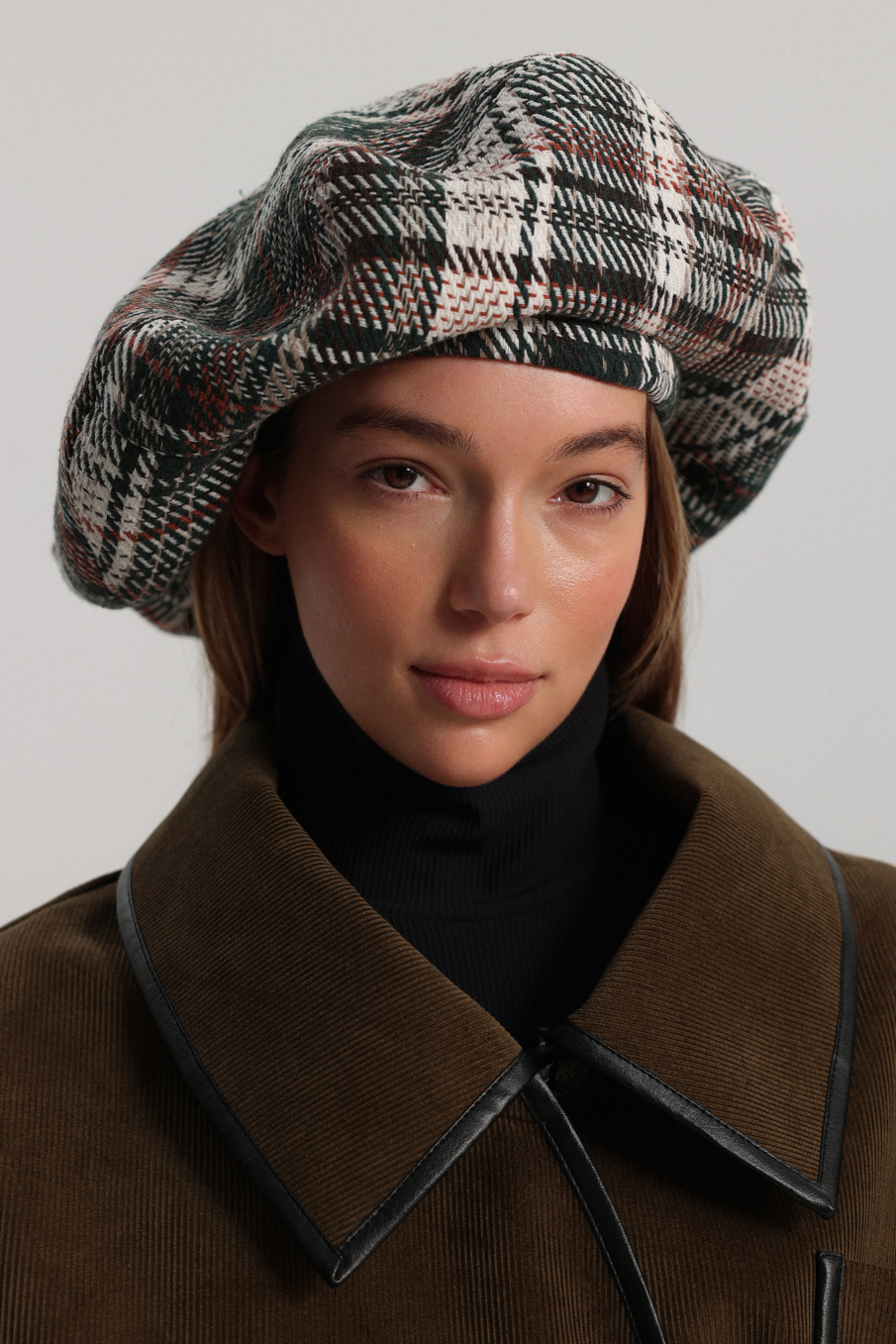 Бомбер двусторонний из вельвета