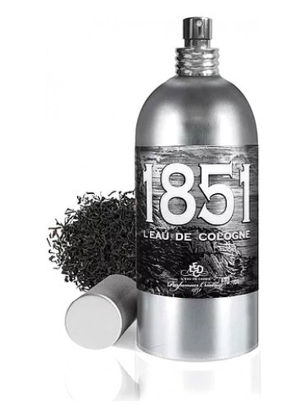 L'Eau De Cassis The Noir