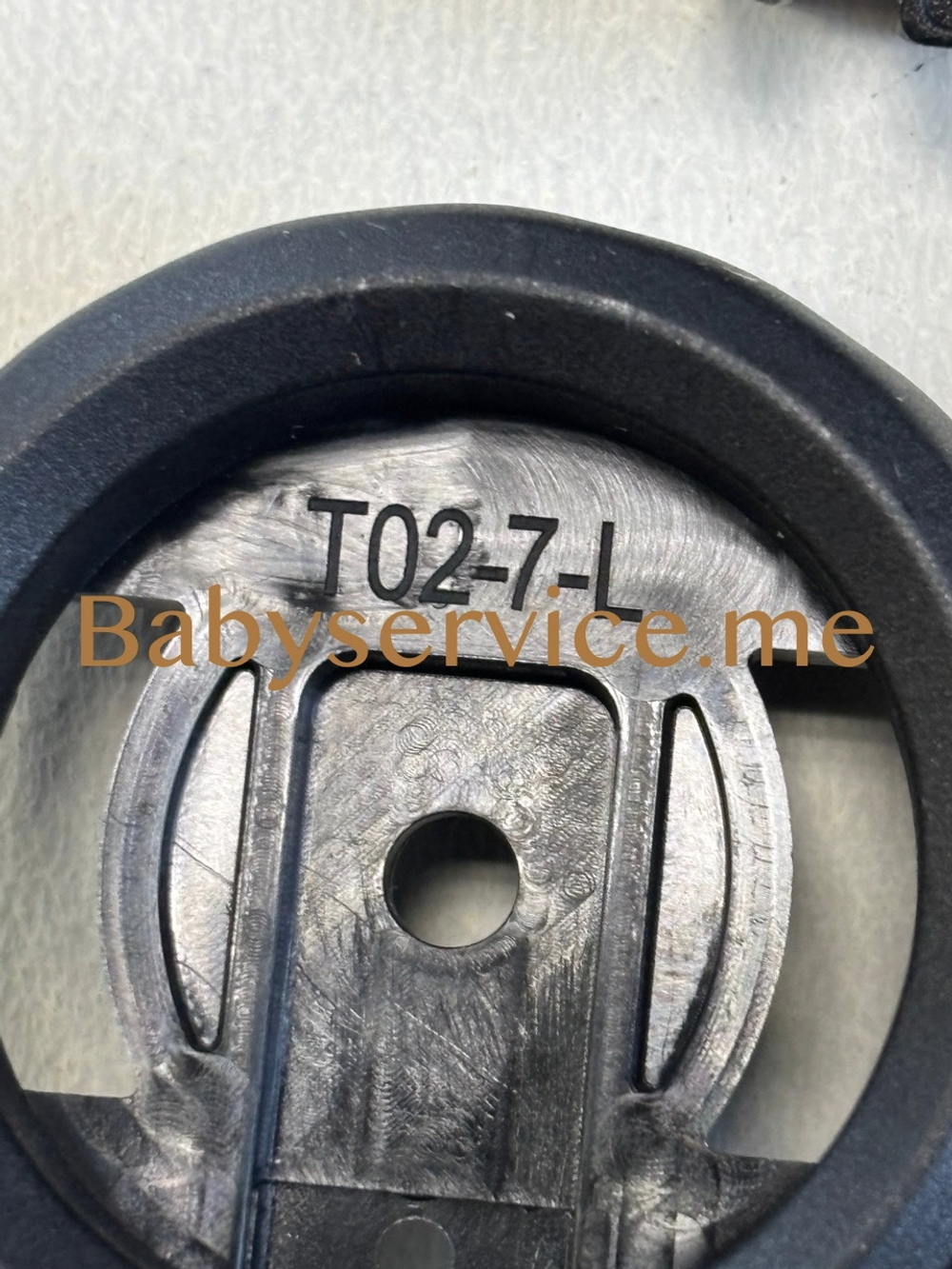 Шарнир ручки Carrello Bravo SL левый