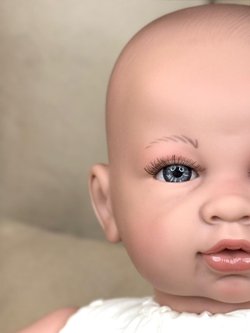 Кукла Berbesa мягконабивная 50см SARA (5215S)