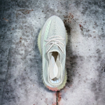 Adidas Yeezy Boost 350 V2 • Citrin