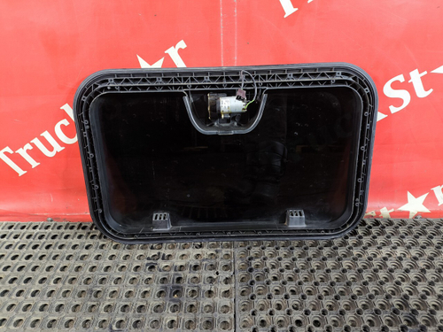 Люк в сборе