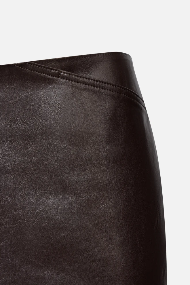 Юбка мини из экокожи