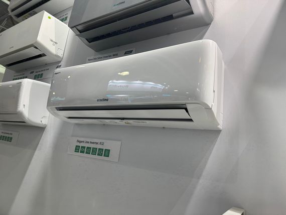 Настенная сплит-система Ecoclima ECW/I-HE09/AA-4R2 + EC/I-HE09/A-4R2, белый