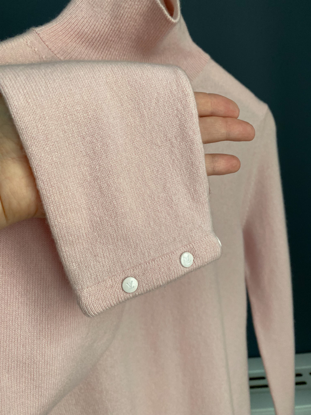 Новый свитер кашемировый  Louis Vuitton, S/М
