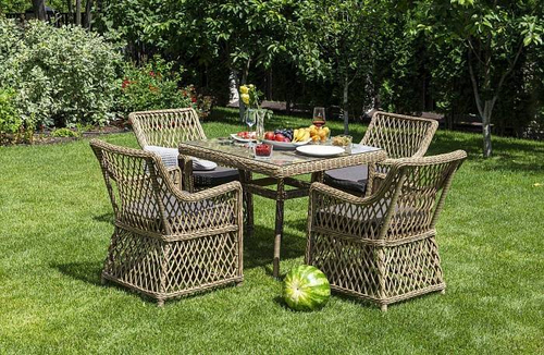 "Айриш" обеденная группа плетеная на 4 персоны
