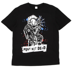 Футболка Punks not dead