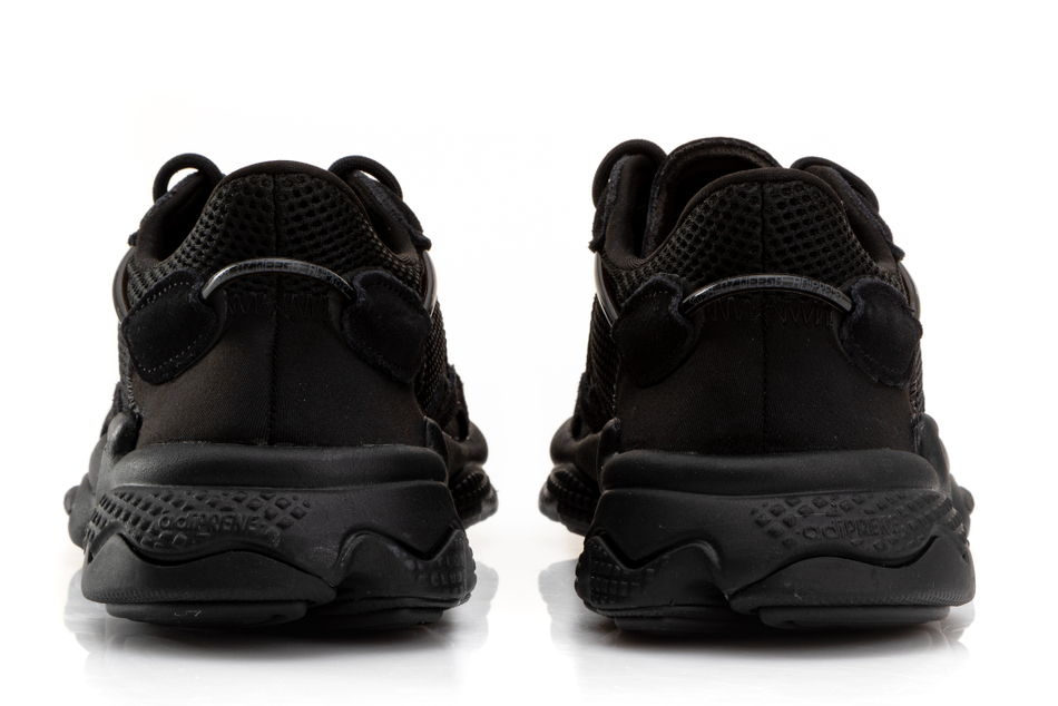 Adidas Ozweego (Black)