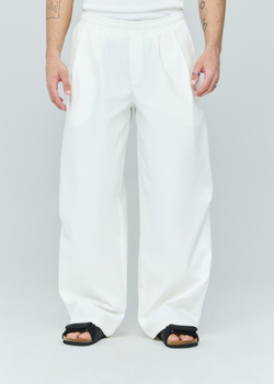 Брюки широкие с защипами | white