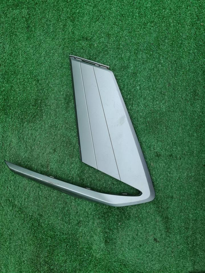 Накладка переднего бампера Geely Coolray (23-нв)