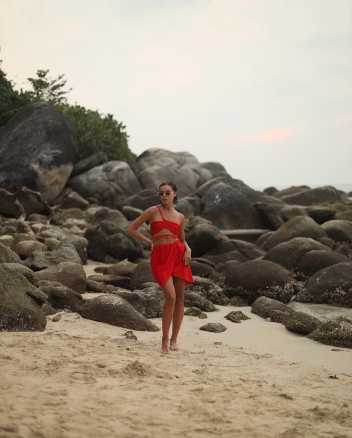 КУПАЛЬНИК ФРЭНС КРАСНЫЙ