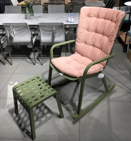 Кресло-качалка Folio зеленое с розовой подушкой