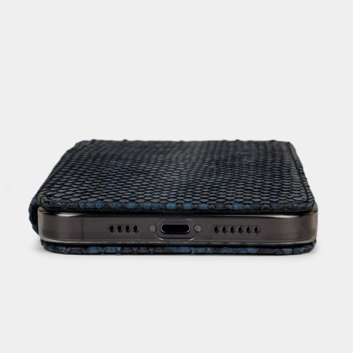 Чехол для iPhone 14 Pro из кожи питона, синего цвета