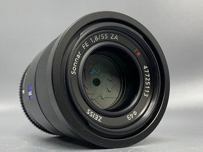 Sony FE 55mm 1.8 ZA* Carl Zeiss Sonnar T SEL55F18Z