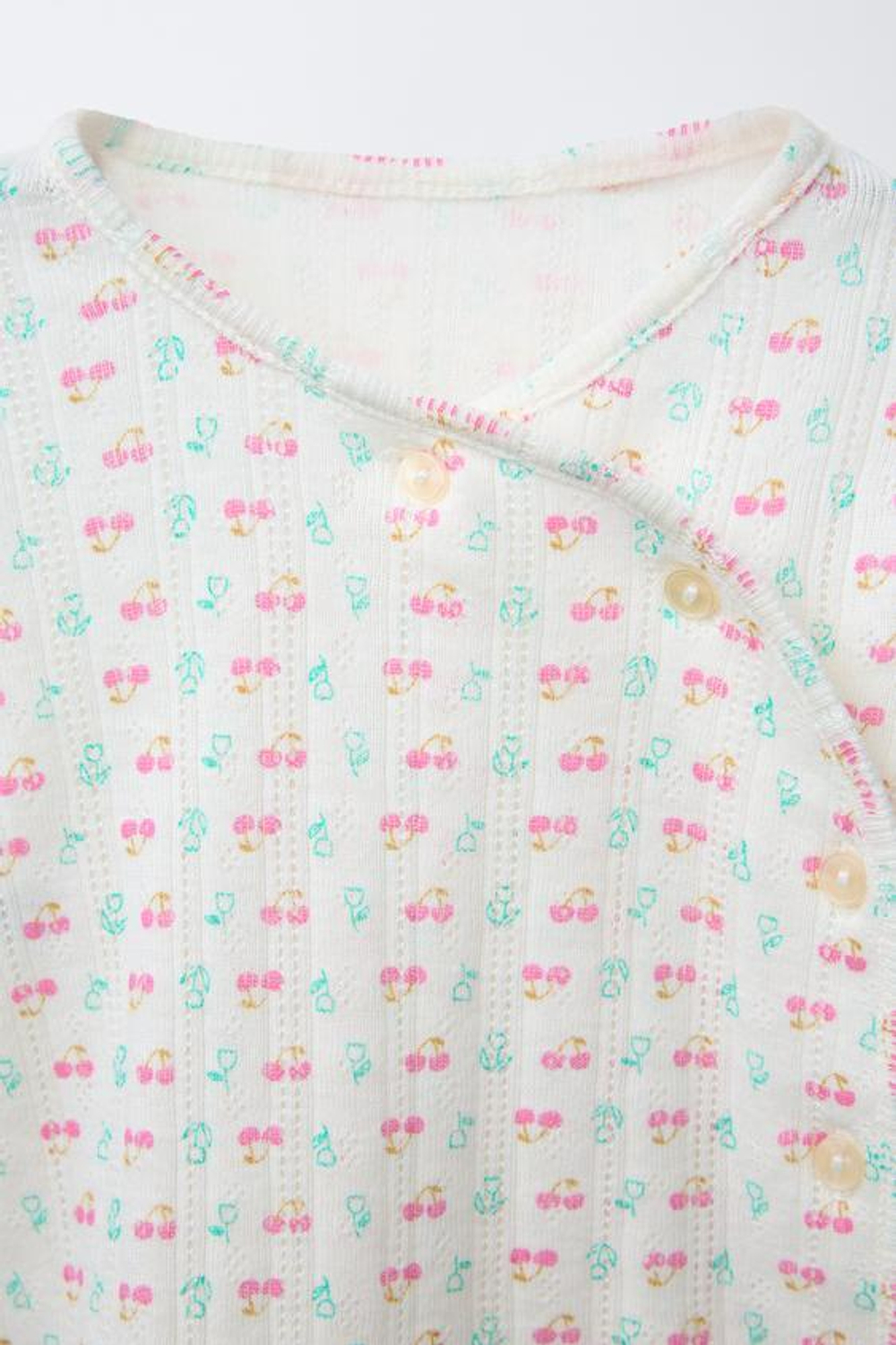 ZARA ЛОНГСЛИВ С ПРИНТОМ «ВИШНЯ», СВЕТЛЫЙ ЭКРЮ