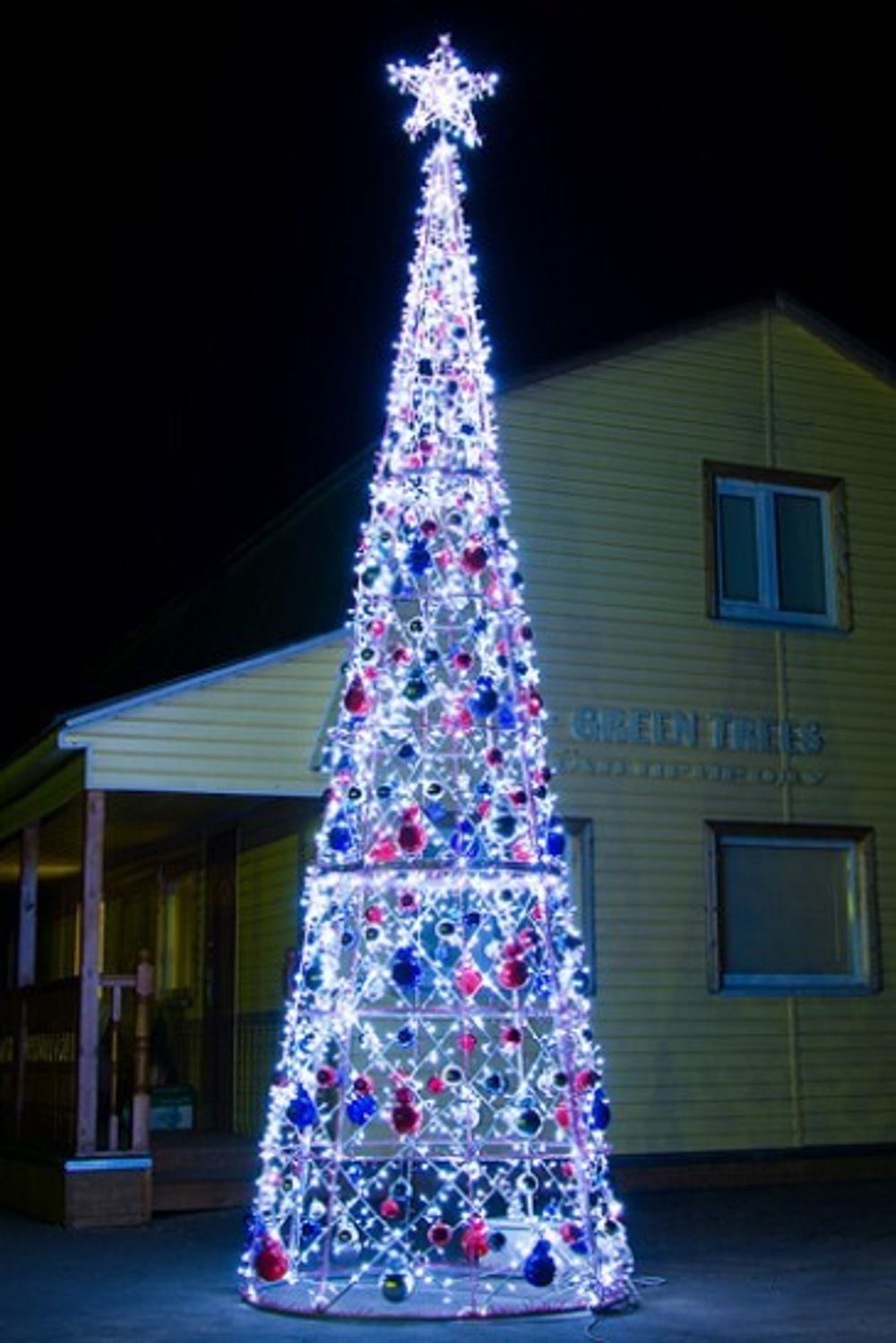 Светодиодная конструкция елка-конус "Карнавал"