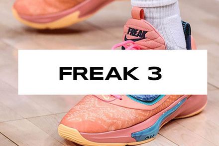 Zoom Freak 3