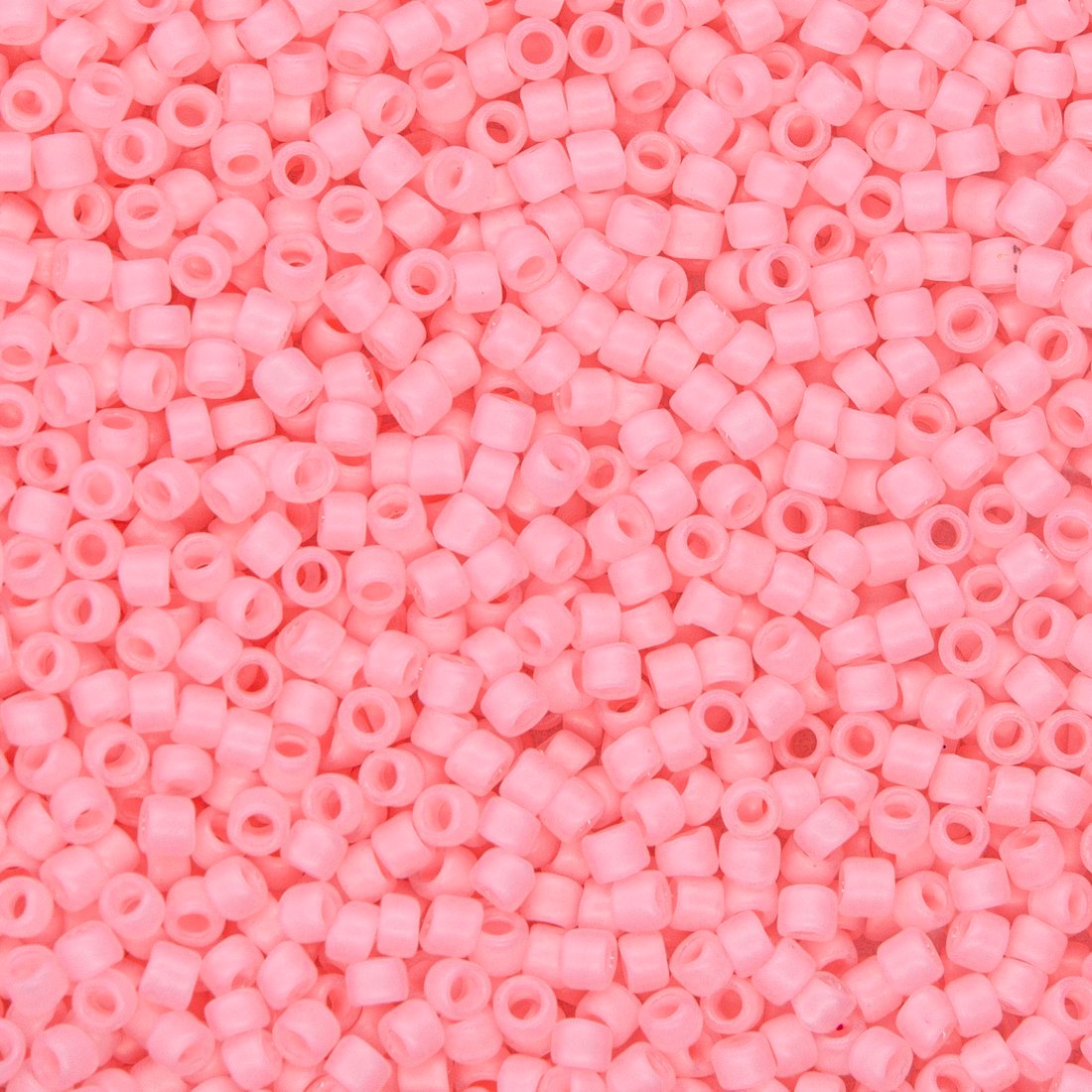 Японский бисер TOHO Round 15/0 (№145F), жемчужный матовый