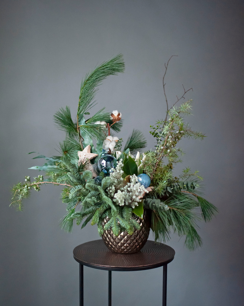 Новогодняя композиция Голубой огонёк