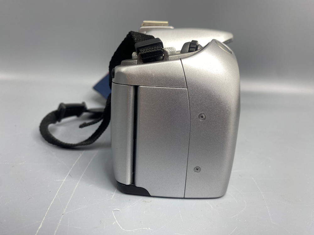 Canon EOS 300V Kit 28-90mm