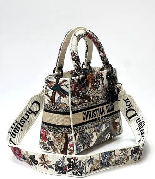 Сумка женская Dior Lady D-lite, модель среднего формата белый