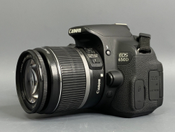 Canon 650D Kit 18-55mm IS 17.000 кадров