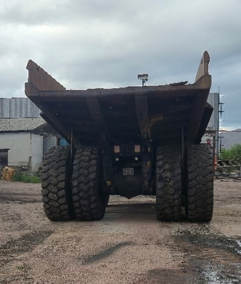 Caterpillar 773* Карьерный самосвал 773E (Дизельный, 27.0 л, 720 л.с. АТ)