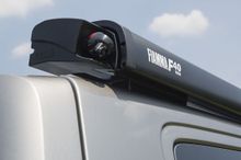 Маркиза Fiamma F40van 2.7м, накрышная механическая, корпус чёрный, полотно серое