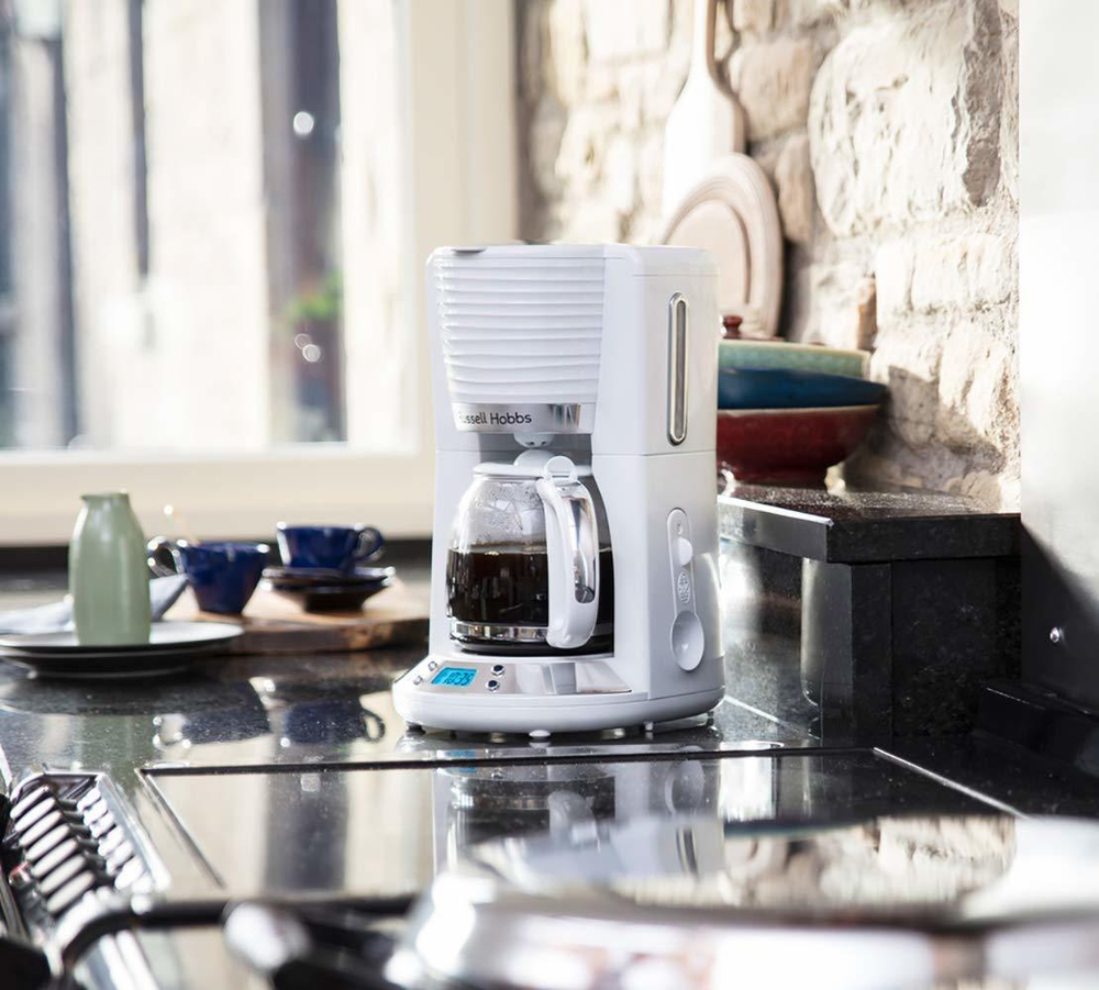 Кофеварка капельная Russell Hobbs 24390-56 белый