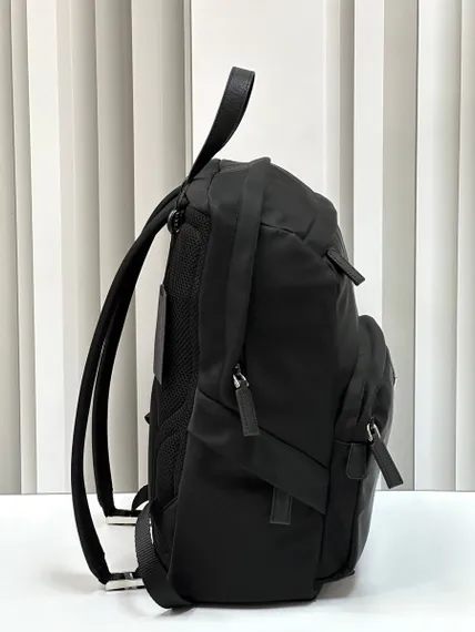 Текстильный рюкзак Prada