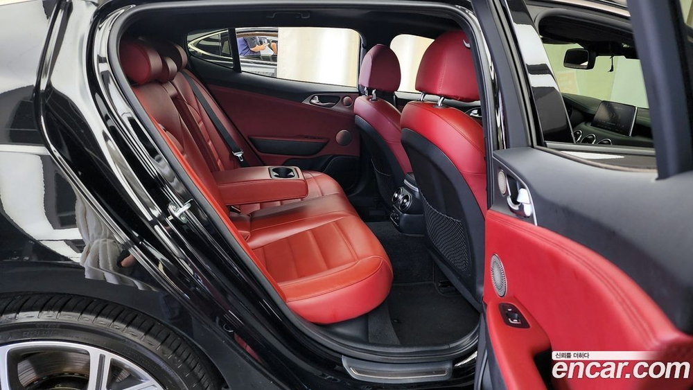 Kia Stinger 3.3 Turbo AWD (11.2019)