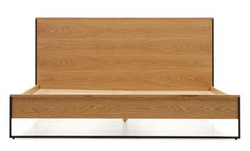 Taiana La Forma Кровать из шпона дуба со стальными ножками 160 x 200 см