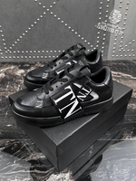 Кеды Valentino
