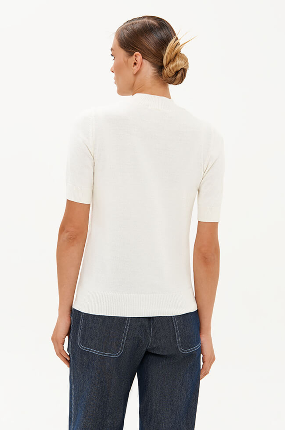 23436 Джемпер женский (молочный)