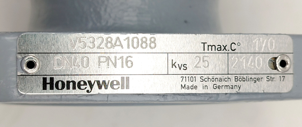 Клапан двухходовой фланцевый Honeywel V5328A1088 DN40 Kvs-25 PN16