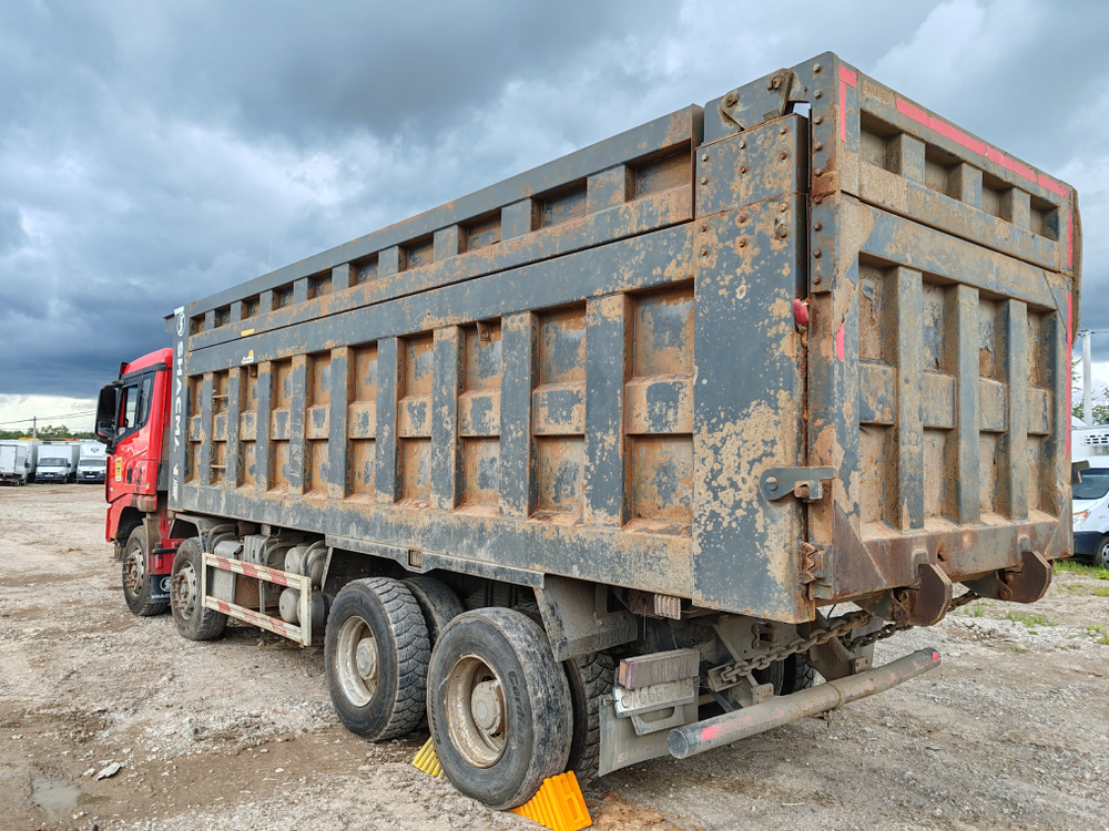Shacman (Shaanxi) SX* 8x4 Самосвал SX33186V366 (Дизельный, 11,6 л, 423 л.с., МТ)