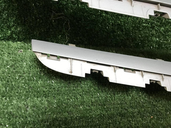 Накладка решетки радиатора Mercedes C W205 14-18