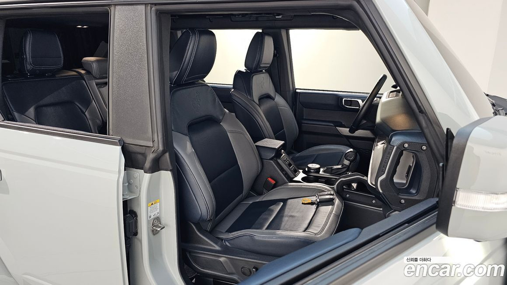 Ford Bronco 6 Generation 2.7 Outer Banks (09.2022)