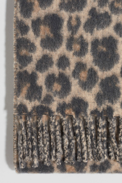 H&M Шарф с ворсистой поверхностью, леопардовый