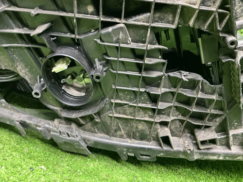 Битая Фара левая BMW 5er G30 (17-20) Adaptive LED