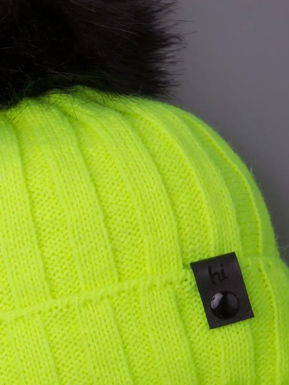 Шапка детская зимняя вязаная с помпоном и снуд