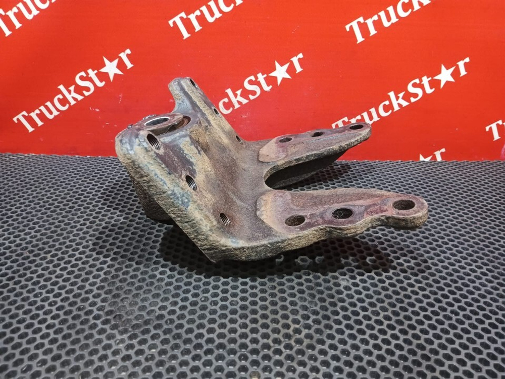 Кронштейн рессоры передней 2018г.