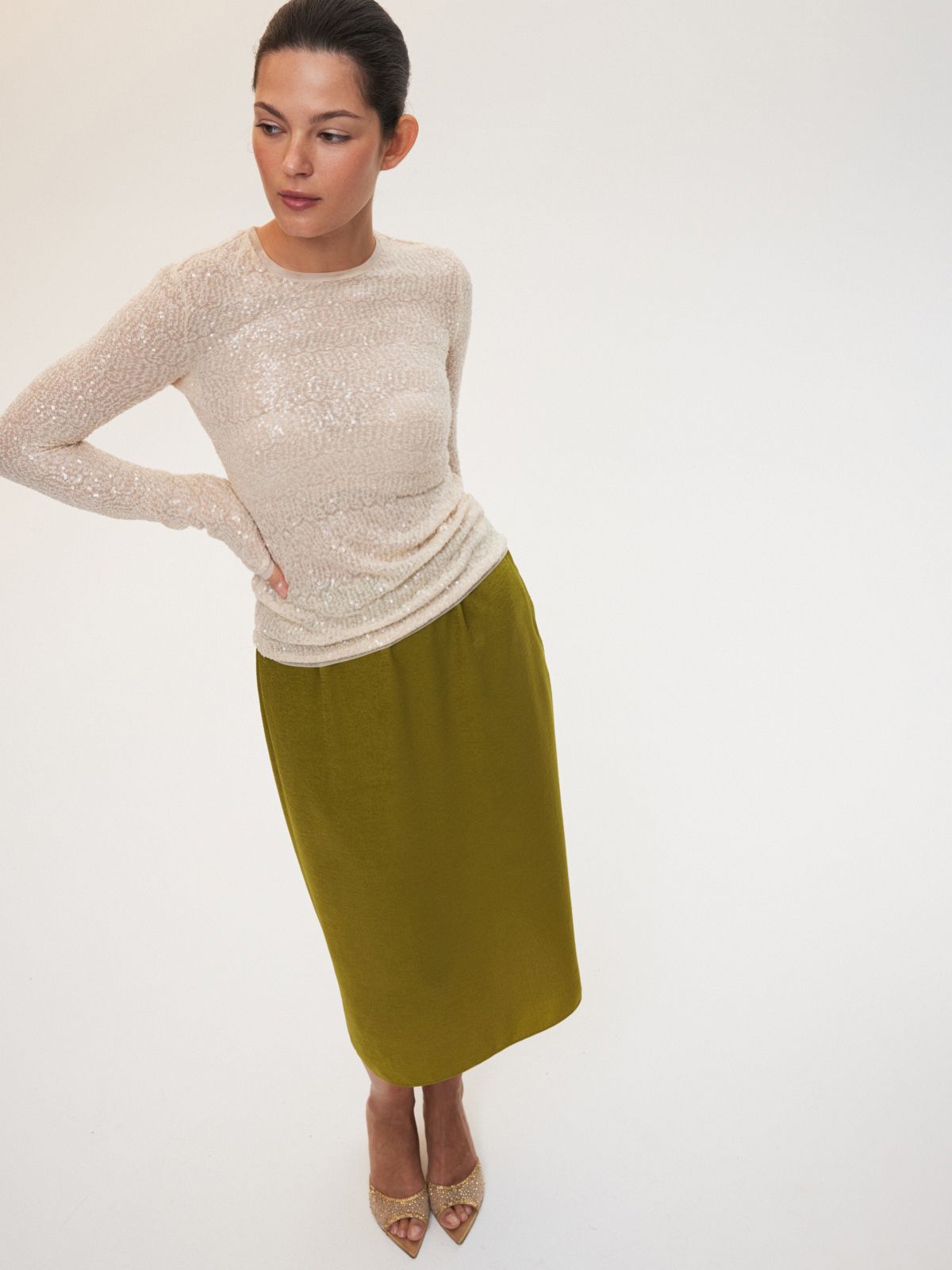 Деликатная юбка-миди в бельевом стиле Olive Moon