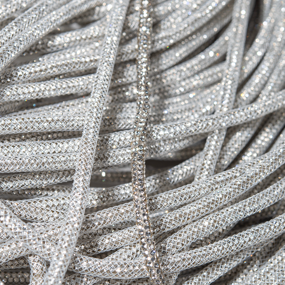 Стразовый шнур, бесцветные кристаллы, 4мм