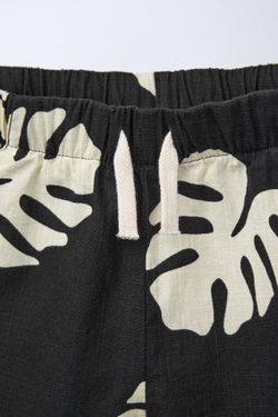 ZARA ШОРТЫ-БЕРМУДЫ С ПРИНТОМ, ЧЕРНЫЙ/ЭКРЮ