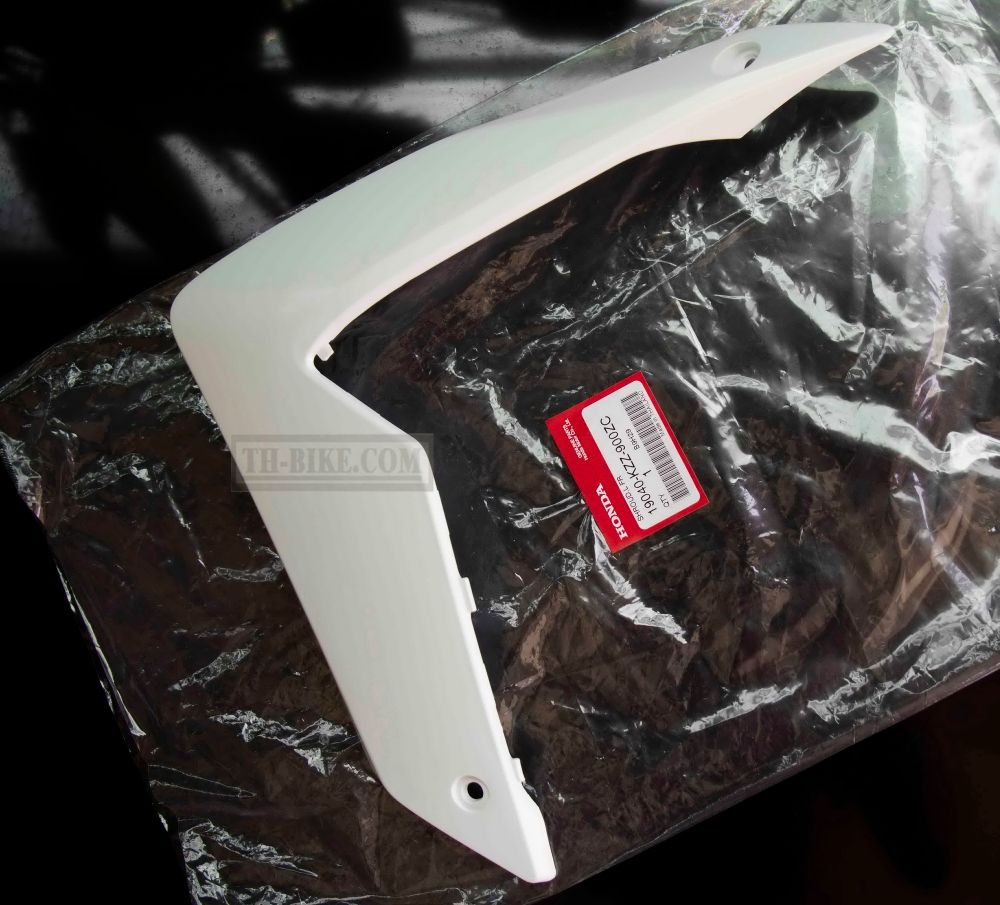 19040-KZZ-900ZC, 19090-KZZ-900ZC. SHROUD RAD., L. FR. NH196 White