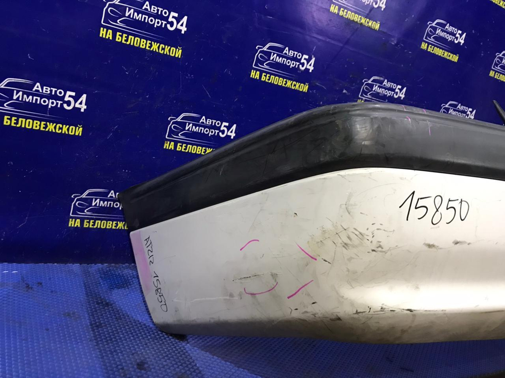 Бампер задний TOYOTA CARINA 1996-1998